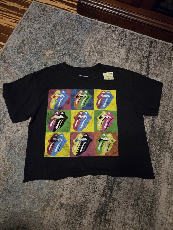 Tops - Rolling Stones Cropped Tshirt Size L, Measurements On The Tag